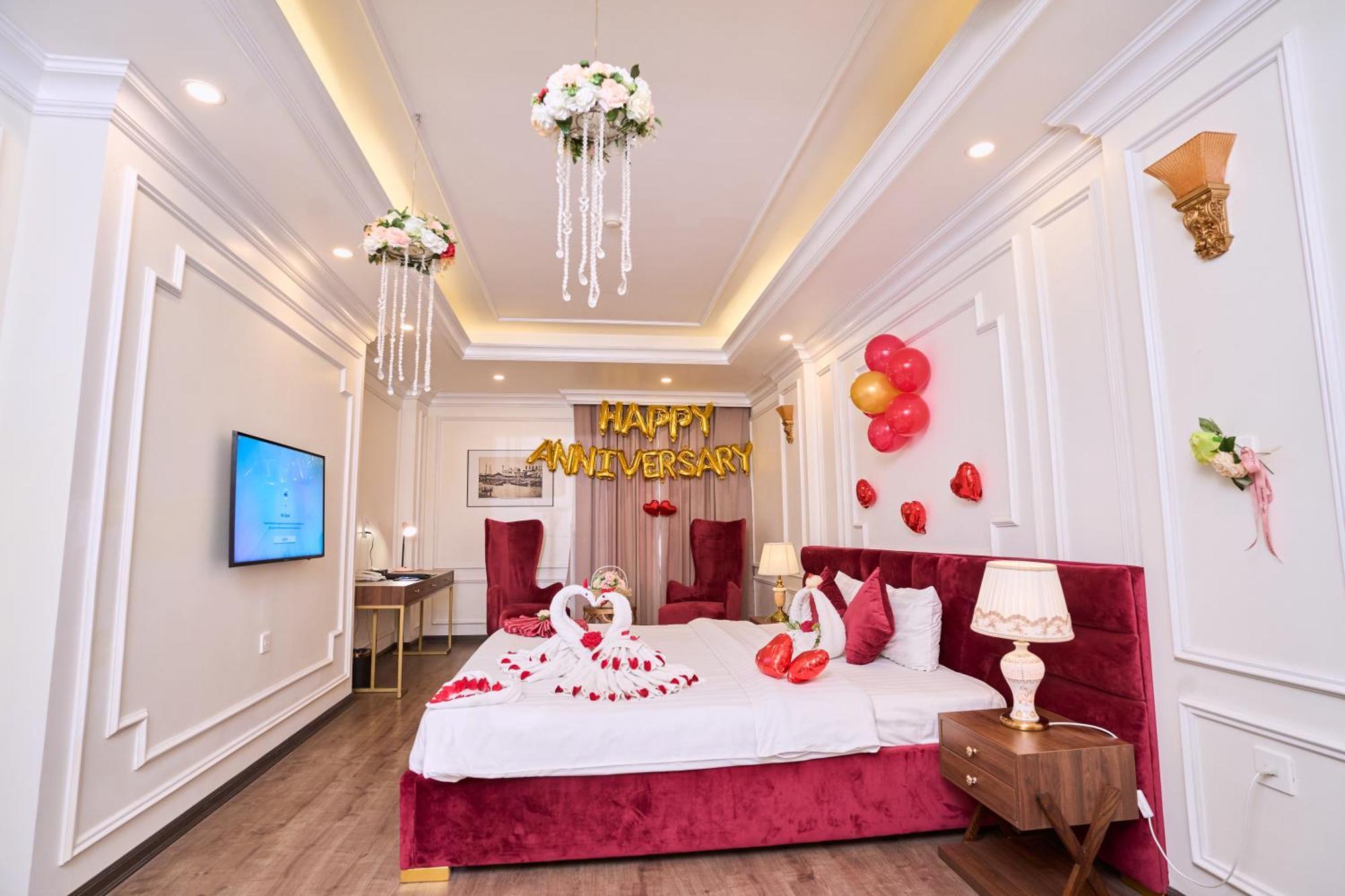 Le Haute Hotel Hai Phong Buitenkant foto