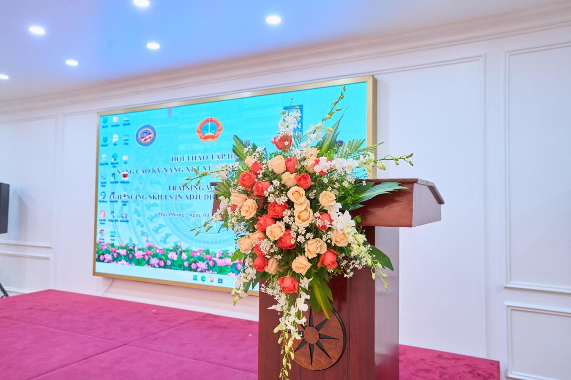 Le Haute Hotel Hai Phong Buitenkant foto