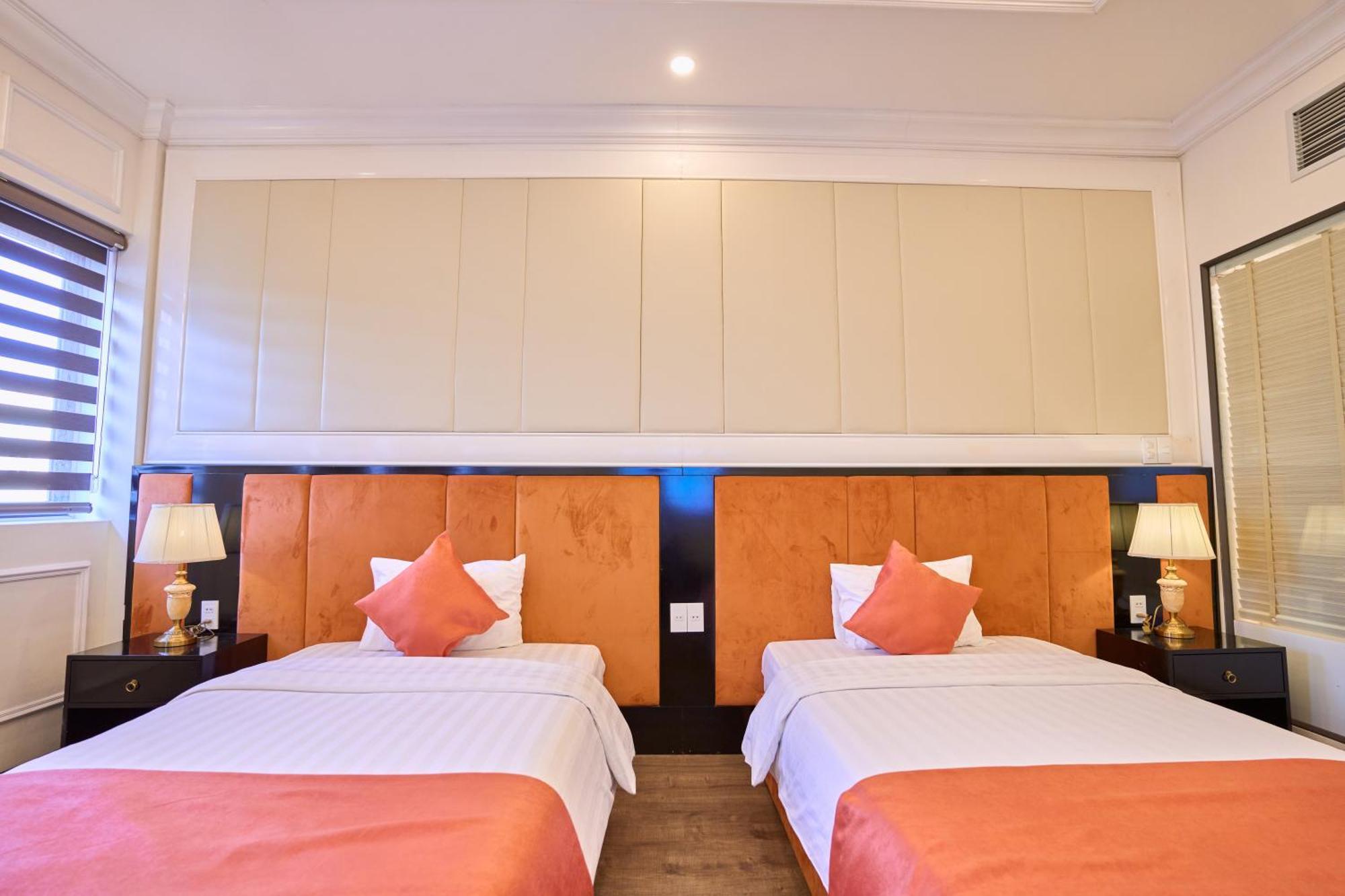 Le Haute Hotel Hai Phong Buitenkant foto