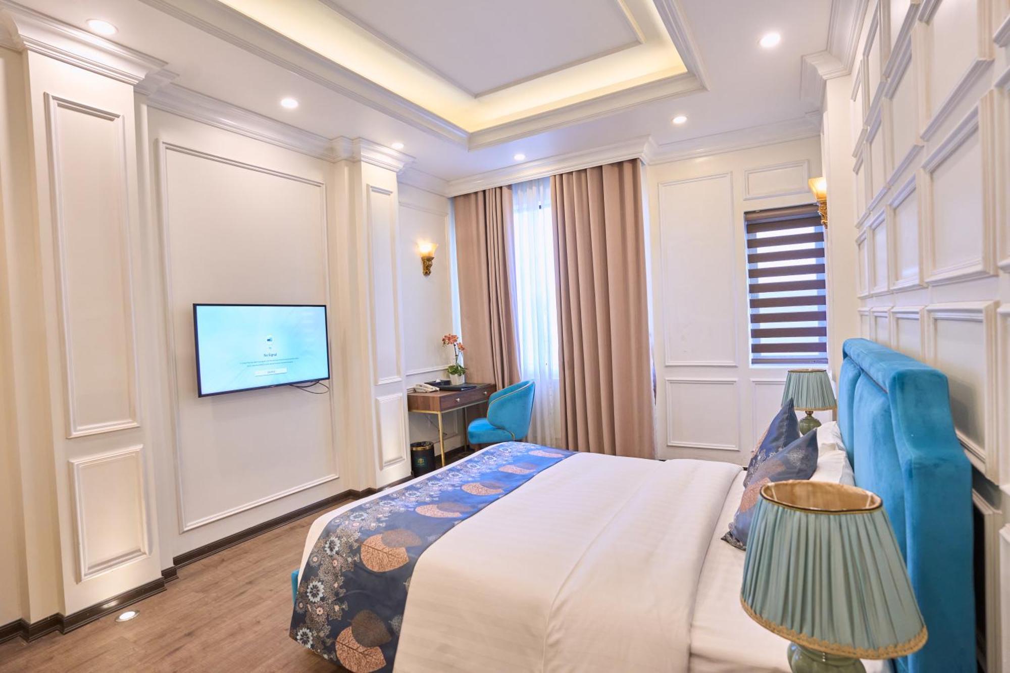 Le Haute Hotel Hai Phong Buitenkant foto