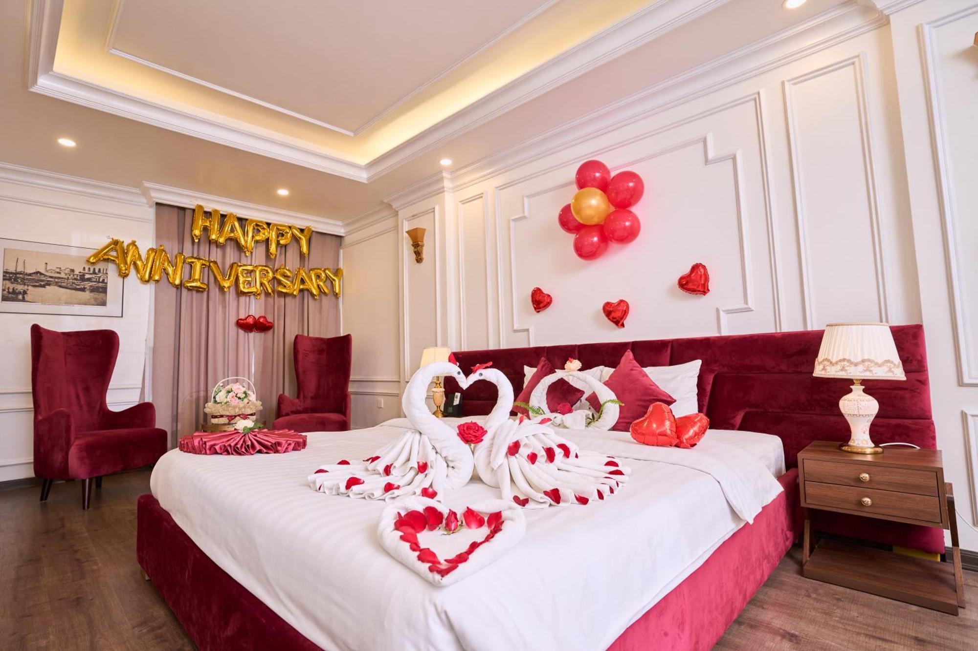 Le Haute Hotel Hai Phong Buitenkant foto